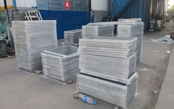 洛阳路工地排烟角铁法兰