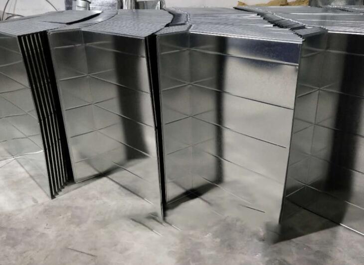 镀锌板<a href='/n1571/http:/p30817/'><b>共板法兰风管</b></a>其较为显著的使用优点