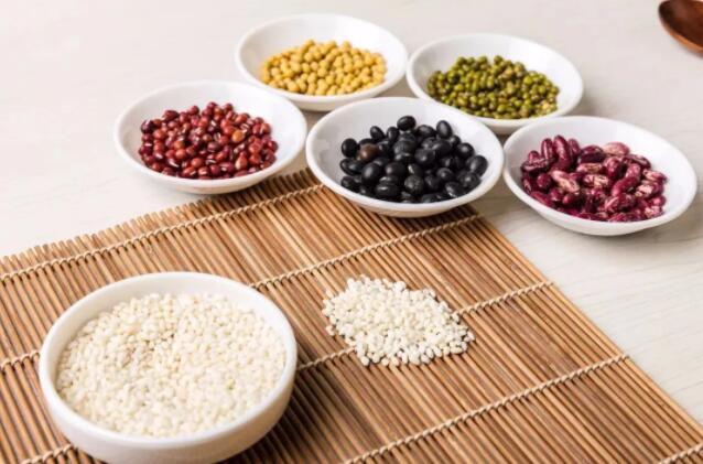 炎热夏季已至，青岛<a href='/n1471/http:/p29917/pshow-299-756-7.html'><b>通风管道</b></a>沃信达提醒您注意饮食健康