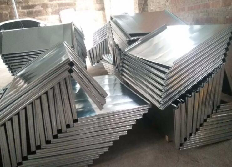 青岛<a href='/n1571/http:/'><b>风管加工</b></a>常用的材料有哪些