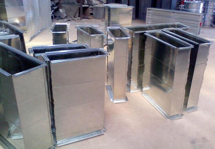 青岛<a href='/n1571/http:/'><b>风管加工</b></a>常用的材料有哪些