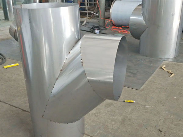 青岛<a href='/n1471/http:/p29917/pshow-299-756-7.html'><b>通风管道</b></a>