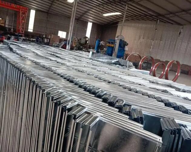 青岛<a href='/n1571/http:/'><b>风管加工</b></a>